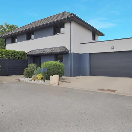 La - Piscine Et Jacuzzi Prive * Sainghin-en-Mélantois